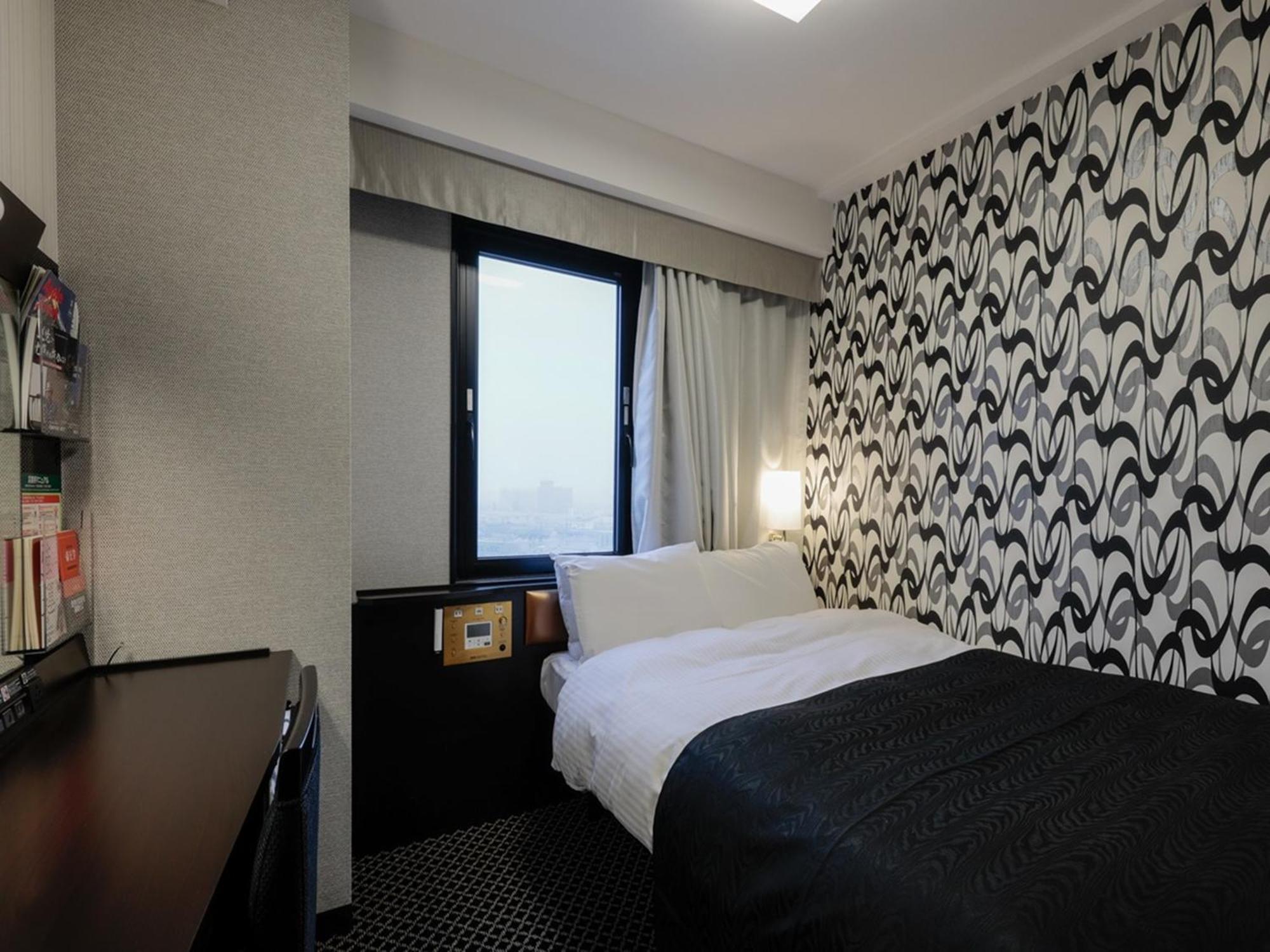 APA Hotel Tonami-Ekimae Bagian luar foto
