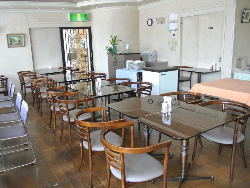 APA Hotel Tonami-Ekimae Bagian luar foto